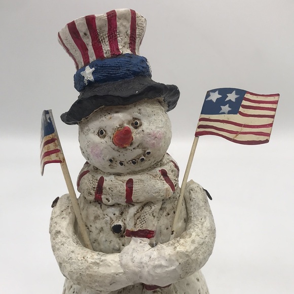 Vintage Patriotic Distressed Resin Snowman Figurine Holding American 🇺🇸 - Picture 2 of 8